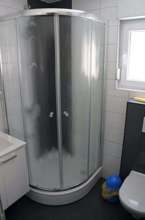 Apartments Karlo Baška Voda Стая снимка